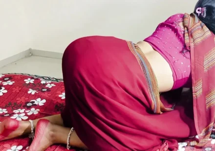 Naukar Ne Malkin Ko Choda - सेठजी ने मालकिन को किया मेरे हवाले